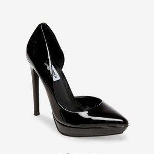 Size 8, Steve Madden Vixen Black